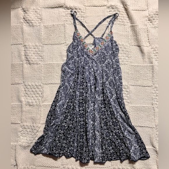 Umgee Dresses & Skirts - Vintage Umgee Navy White Floral Mini Dress Spaghetti Strap